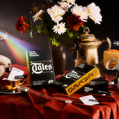 Cards Against Humanity - Tales - Kaartspel