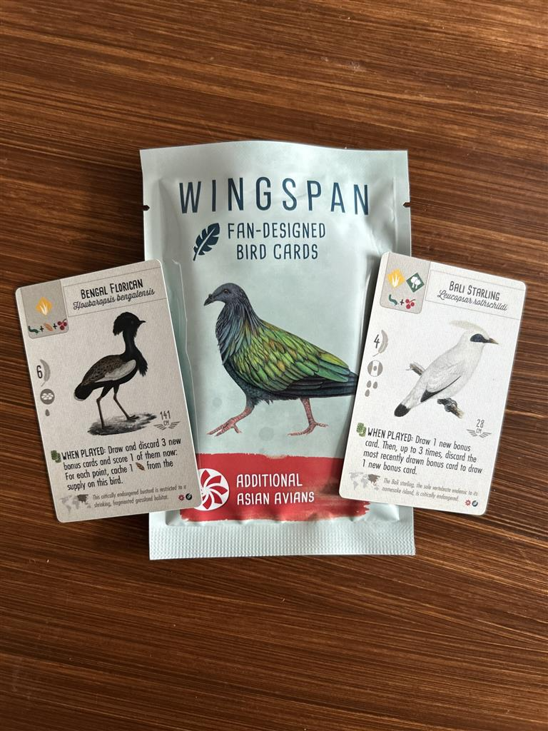 Wingspan Fan-Designed Bird Packs Display 6