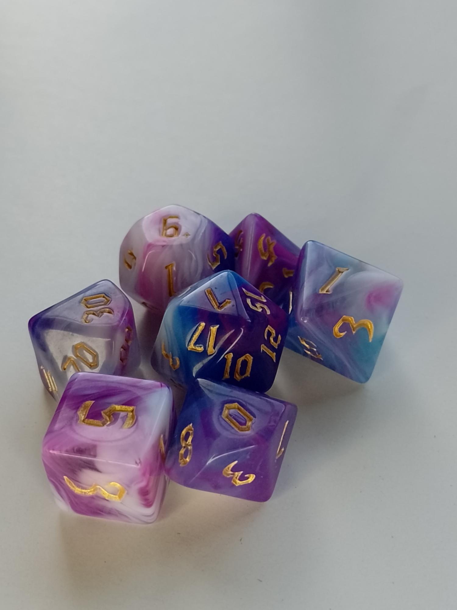 RPG Dice set (7) gemarmerd in roze/blauw/paars