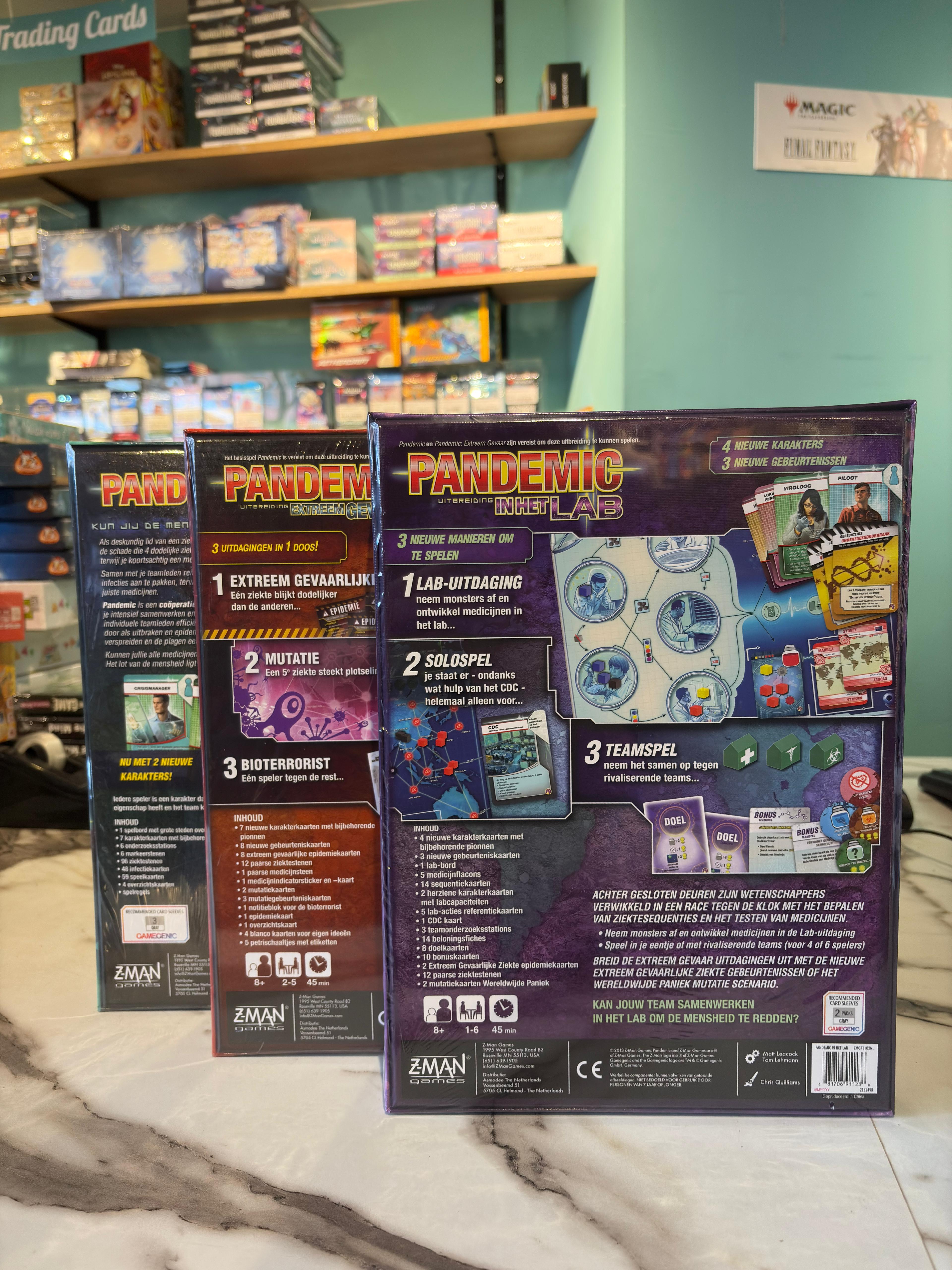 Pandemic Bundel – Basisspel + Extreem Gevaar + In het Lab (NL)