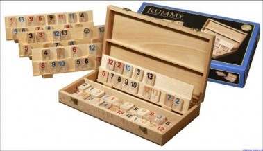 Rummy in houtkassette
